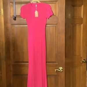 Elegant Pink Maxi Dress